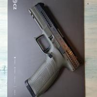 P 10 f 4