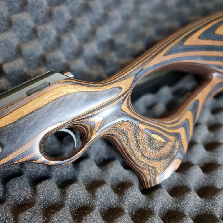 457 thumbhole 4