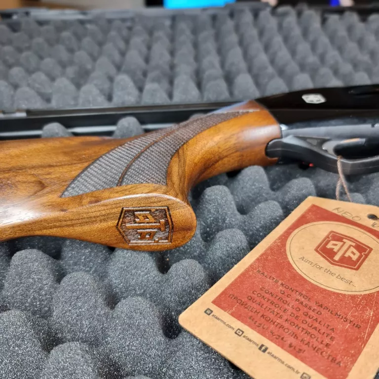 Neo walnut 2