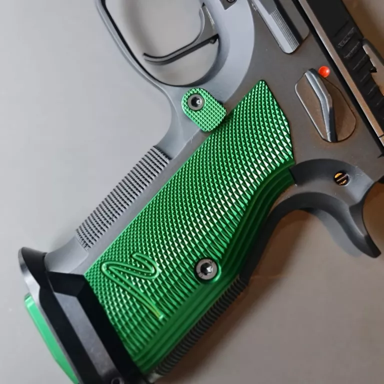 Ts 2 racing green18