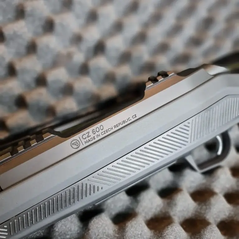 Cz 600 alpha 3