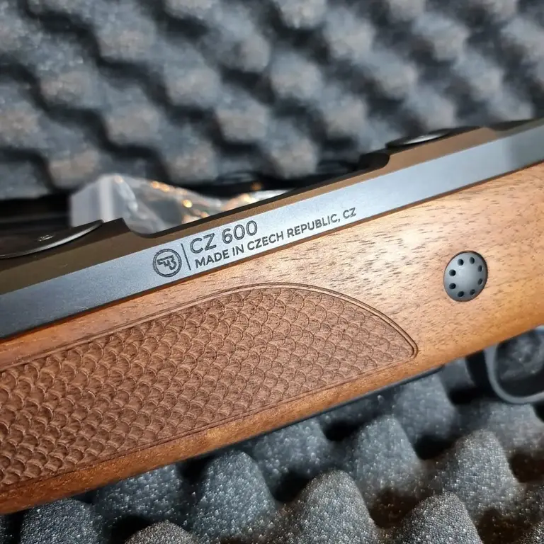Cz 600 lux 5